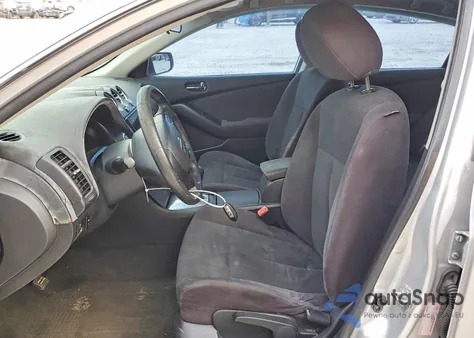 2011 Nissan Altima 2.5 z USA, uszkodzony, nr VIN 1N4AL2AP0BC151379